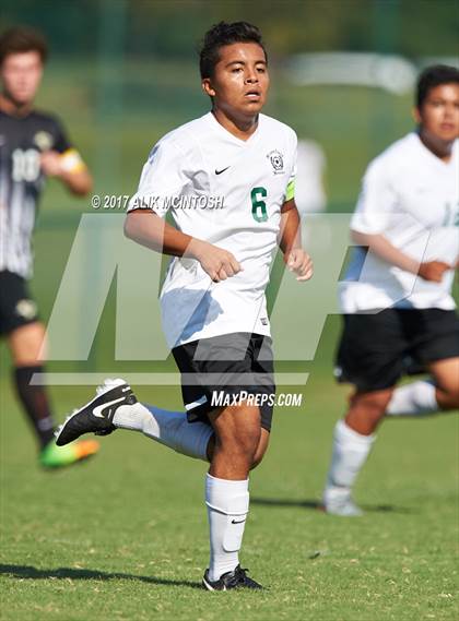 Thumbnail 2 in Greenfield vs. Christ School (Ravenscroft Soccer Invitational) photogallery.