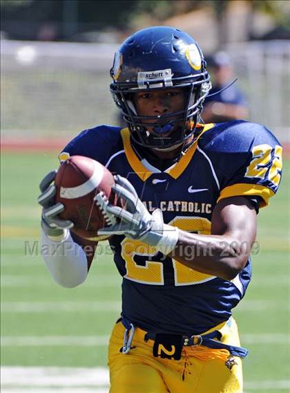 Thumbnail 1 in Central Catholic vs. Mt. Lebanon (5 Days 2 Friday) photogallery.