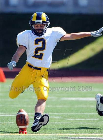Thumbnail 1 in Central Catholic vs. Mt. Lebanon (5 Days 2 Friday) photogallery.