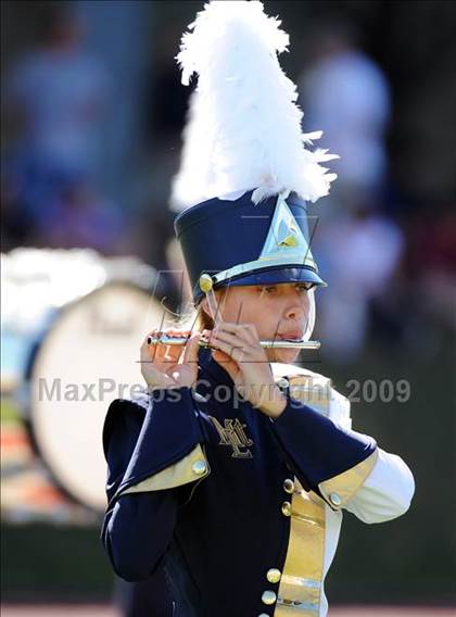 Thumbnail 2 in Central Catholic vs. Mt. Lebanon (5 Days 2 Friday) photogallery.