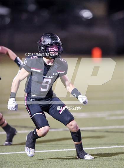 Thumbnail 2 in Millsap vs Henrietta (UIL 3A D2 Bi-District Playoff) photogallery.