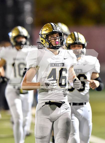 Thumbnail 2 in Millsap vs Henrietta (UIL 3A D2 Bi-District Playoff) photogallery.