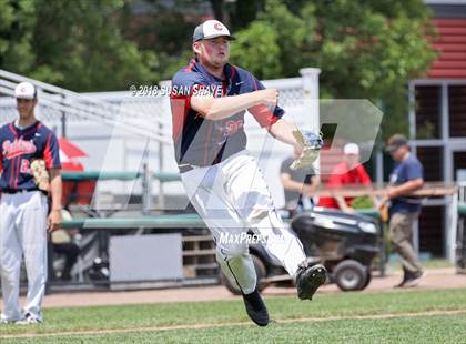 Thumbnail 2 in Central Catholic vs. Boston College High (MIAA Division 1A Elimination Round) photogallery.