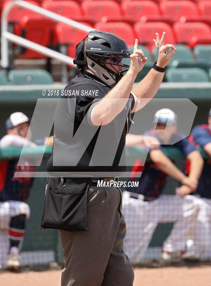 Thumbnail 1 in Central Catholic vs. Boston College High (MIAA Division 1A Elimination Round) photogallery.