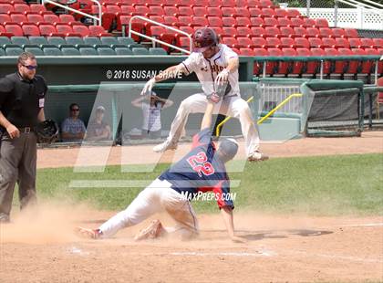 Thumbnail 3 in Central Catholic vs. Boston College High (MIAA Division 1A Elimination Round) photogallery.