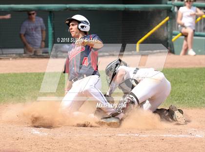 Thumbnail 1 in Central Catholic vs. Boston College High (MIAA Division 1A Elimination Round) photogallery.