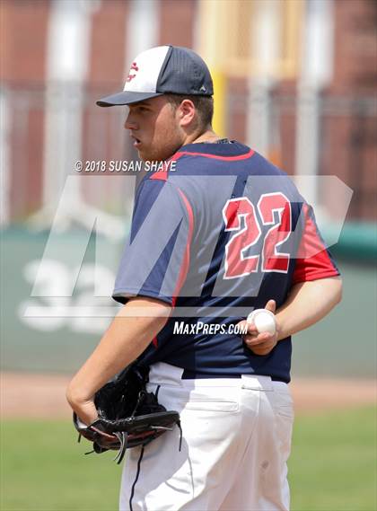 Thumbnail 3 in Central Catholic vs. Boston College High (MIAA Division 1A Elimination Round) photogallery.