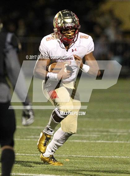 Thumbnail 3 in Bergen Catholic @ Paramus Catholic photogallery.