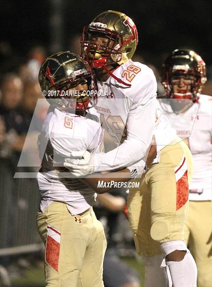 Thumbnail 1 in Bergen Catholic @ Paramus Catholic photogallery.