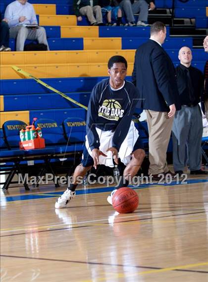 Thumbnail 2 in Masuk vs. Notre Dame-Fairfield (SWC Semifinal) photogallery.