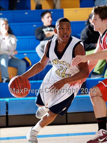 Thumbnail 3 in Masuk vs. Notre Dame-Fairfield (SWC Semifinal) photogallery.