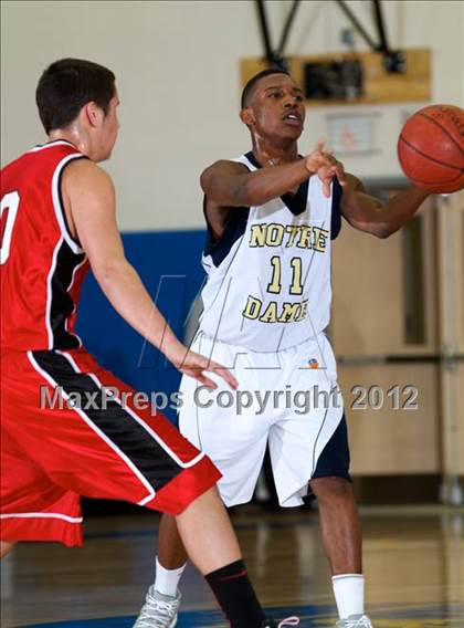 Thumbnail 3 in Masuk vs. Notre Dame-Fairfield (SWC Semifinal) photogallery.