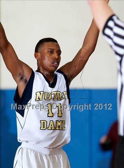 Thumbnail 1 in Masuk vs. Notre Dame-Fairfield (SWC Semifinal) photogallery.