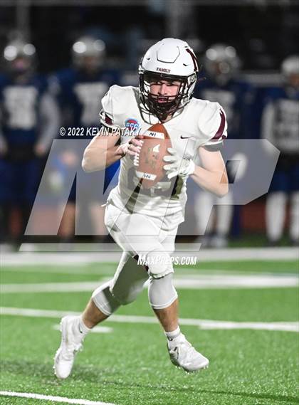 Thumbnail 3 in North Haven @ Thames River co-op [Norwich RVT/Grasso RVT/St. Bernard] (CIAC Class MM Quarterfinal) photogallery.
