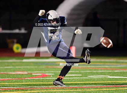 Thumbnail 1 in North Haven @ Thames River co-op [Norwich RVT/Grasso RVT/St. Bernard] (CIAC Class MM Quarterfinal) photogallery.