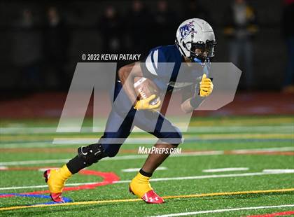 Thumbnail 2 in North Haven @ Thames River co-op [Norwich RVT/Grasso RVT/St. Bernard] (CIAC Class MM Quarterfinal) photogallery.