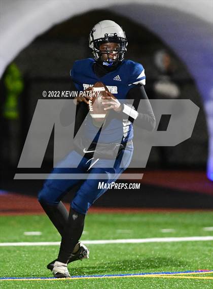 Thumbnail 1 in North Haven @ Thames River co-op [Norwich RVT/Grasso RVT/St. Bernard] (CIAC Class MM Quarterfinal) photogallery.