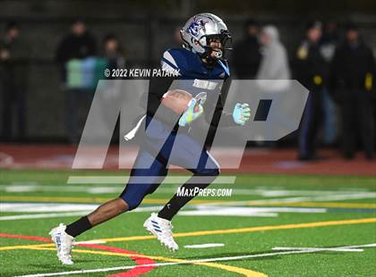 Thumbnail 2 in North Haven @ Thames River co-op [Norwich RVT/Grasso RVT/St. Bernard] (CIAC Class MM Quarterfinal) photogallery.
