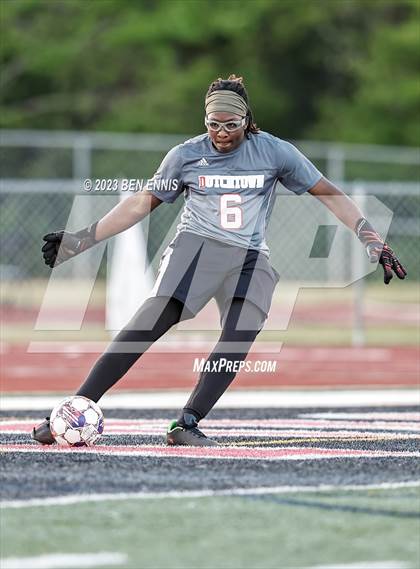 Thumbnail 3 in Statesboro vs Dutchtown (GHSA 5A First Round) photogallery.