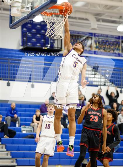 Thumbnail 1 in Waggener vs Campbell County photogallery.