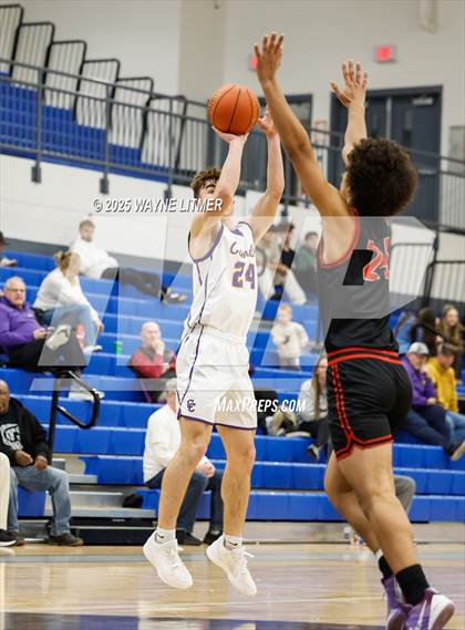 Thumbnail 1 in Waggener vs Campbell County photogallery.