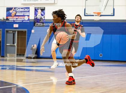 Thumbnail 1 in Waggener vs Campbell County photogallery.