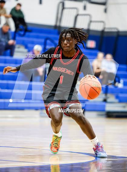 Thumbnail 3 in Waggener vs Campbell County photogallery.