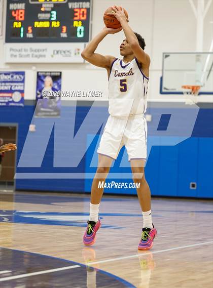Thumbnail 1 in Waggener vs Campbell County photogallery.