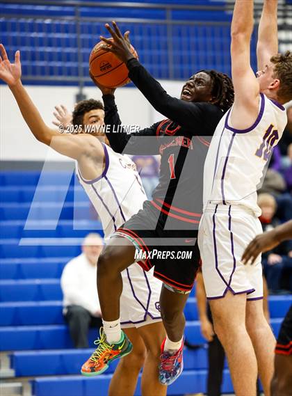 Thumbnail 2 in Waggener vs Campbell County photogallery.