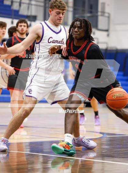 Thumbnail 1 in Waggener vs Campbell County photogallery.