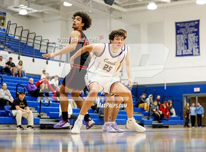 Thumbnail 2 in Waggener vs Campbell County photogallery.