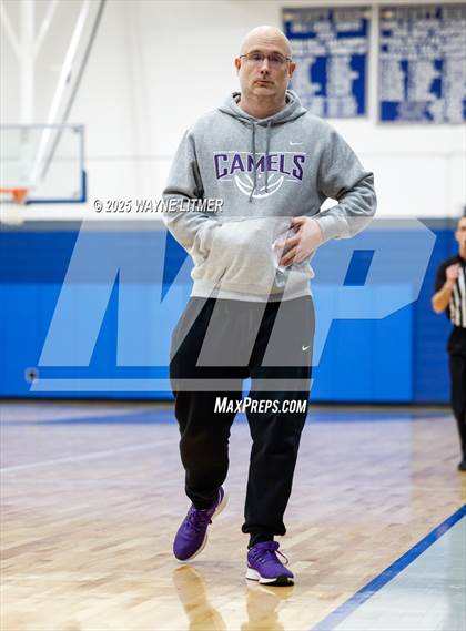 Thumbnail 1 in Waggener vs Campbell County photogallery.