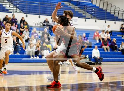 Thumbnail 3 in Waggener vs Campbell County photogallery.