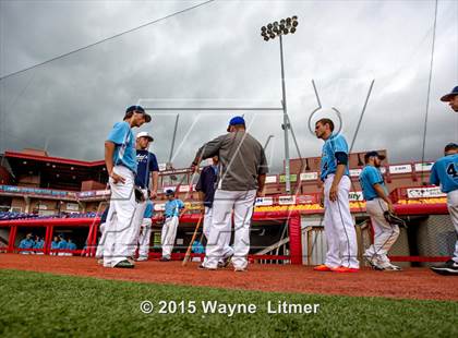 Thumbnail 1 in Boone County vs Highlands (Ninth Region Tournament) photogallery.