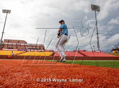Thumbnail 3 in Boone County vs Highlands (Ninth Region Tournament) photogallery.