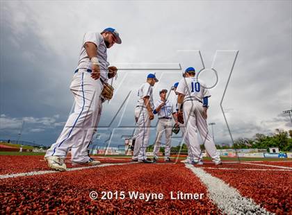 Thumbnail 2 in Boone County vs Highlands (Ninth Region Tournament) photogallery.