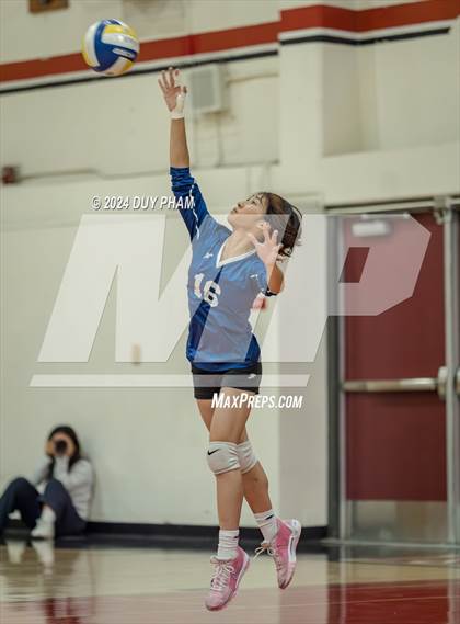 Thumbnail 1 in La Quinta @ Katella photogallery.