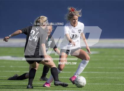 Thumbnail 3 in Southlake Carroll vs. Marcus UIL 6A Regional Championship photogallery.