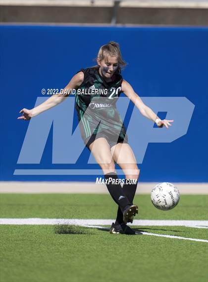 Thumbnail 3 in Southlake Carroll vs. Marcus UIL 6A Regional Championship photogallery.