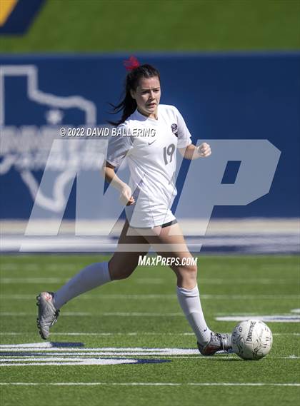 Thumbnail 3 in Southlake Carroll vs. Marcus UIL 6A Regional Championship photogallery.