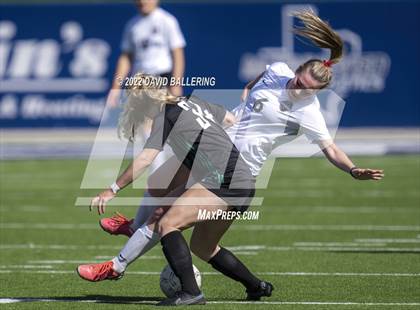 Thumbnail 3 in Southlake Carroll vs. Marcus UIL 6A Regional Championship photogallery.