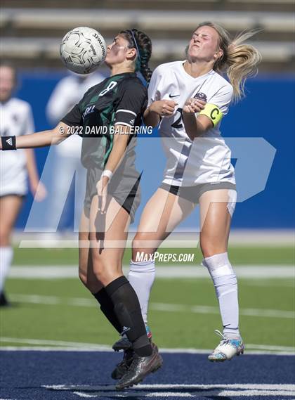 Thumbnail 3 in Southlake Carroll vs. Marcus UIL 6A Regional Championship photogallery.