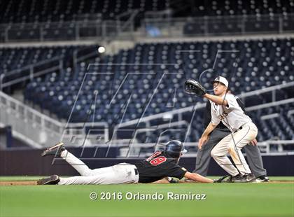 Thumbnail 3 in Bishop's vs Horizon Christian Academy (Petco Park) photogallery.
