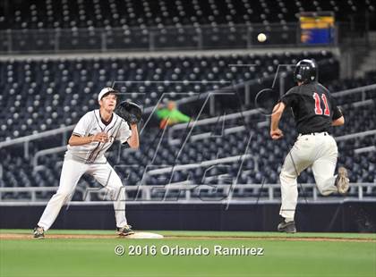 Thumbnail 3 in Bishop's vs Horizon Christian Academy (Petco Park) photogallery.
