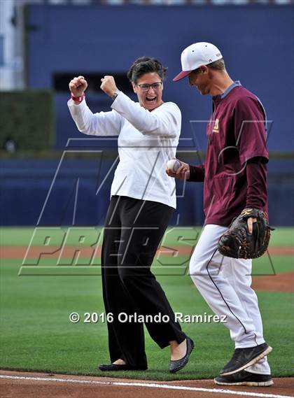 Thumbnail 2 in Bishop's vs Horizon Christian Academy (Petco Park) photogallery.