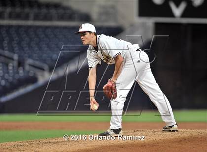 Thumbnail 3 in Bishop's vs Horizon Christian Academy (Petco Park) photogallery.