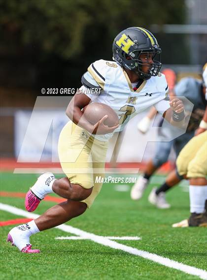 Thumbnail 3 in Hayward @ Novato photogallery.