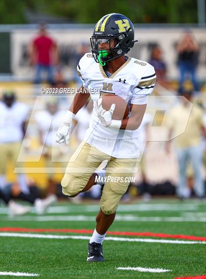 Thumbnail 3 in Hayward @ Novato photogallery.