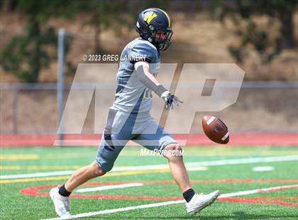 Thumbnail 2 in Hayward @ Novato photogallery.