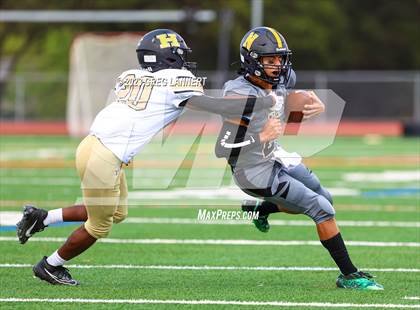 Thumbnail 1 in Hayward @ Novato photogallery.